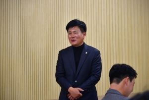 9번째