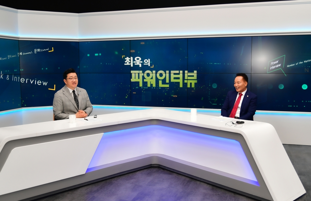 HCN 최욱의 파워인터뷰 4번째