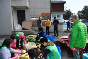 강내면 김장나눔행사 준비현장 방문 1번째