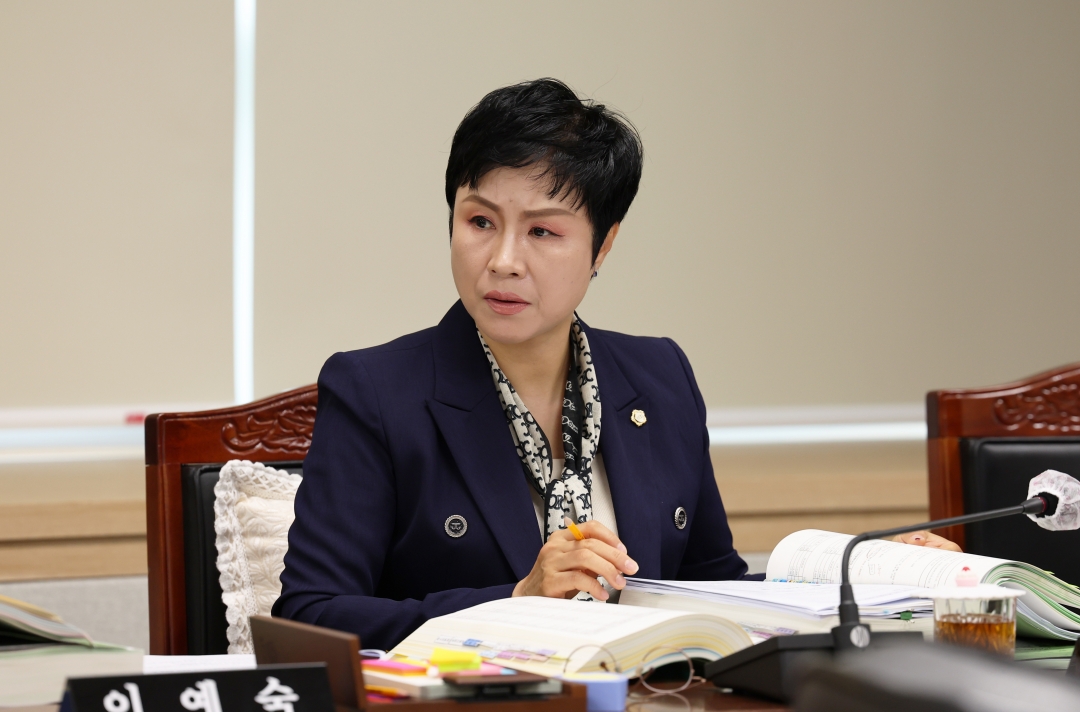  6번째