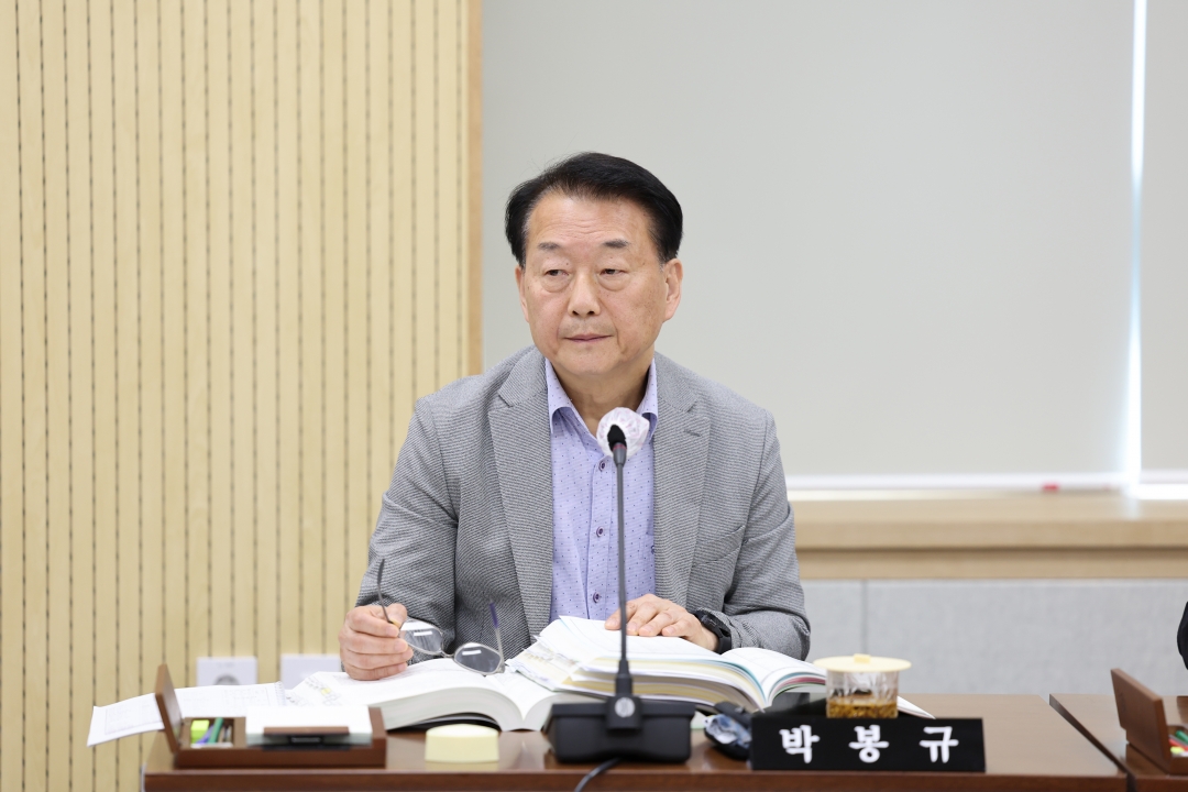  8번째