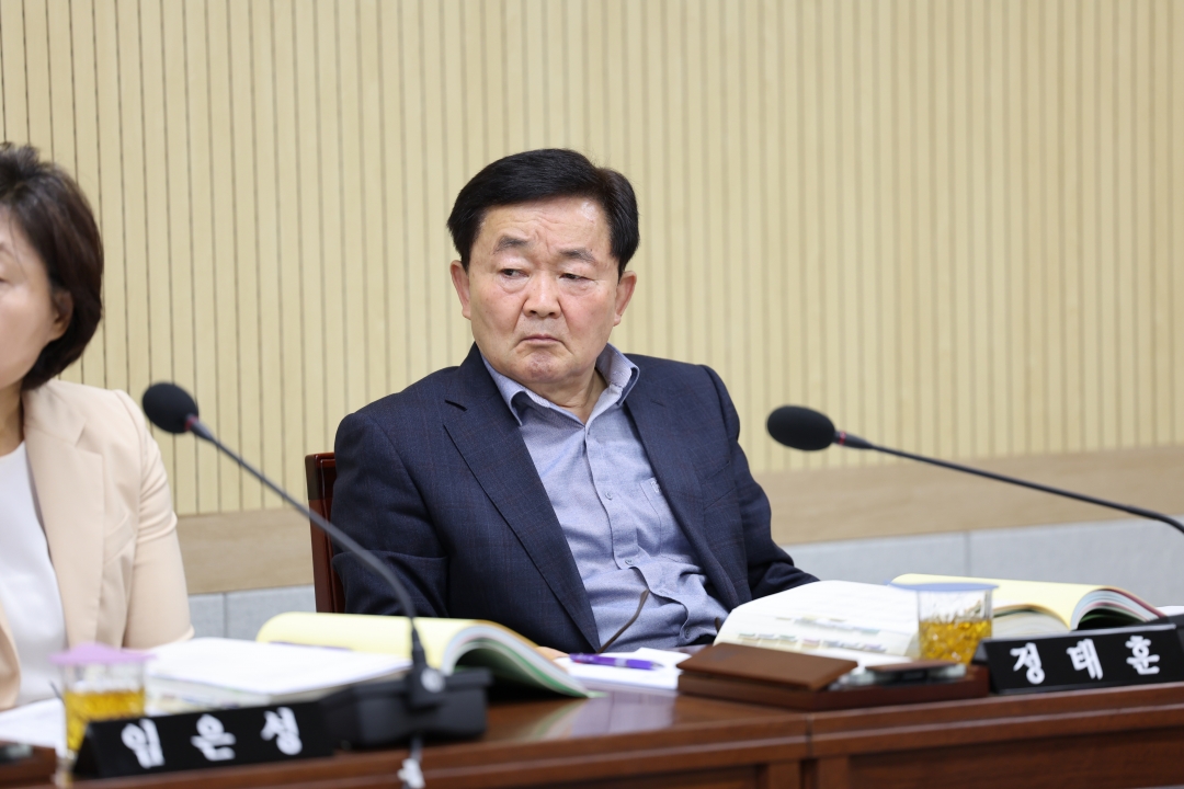  8번째