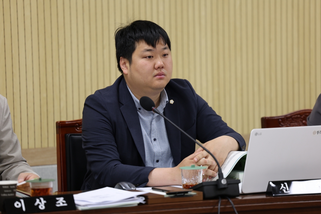  8번째