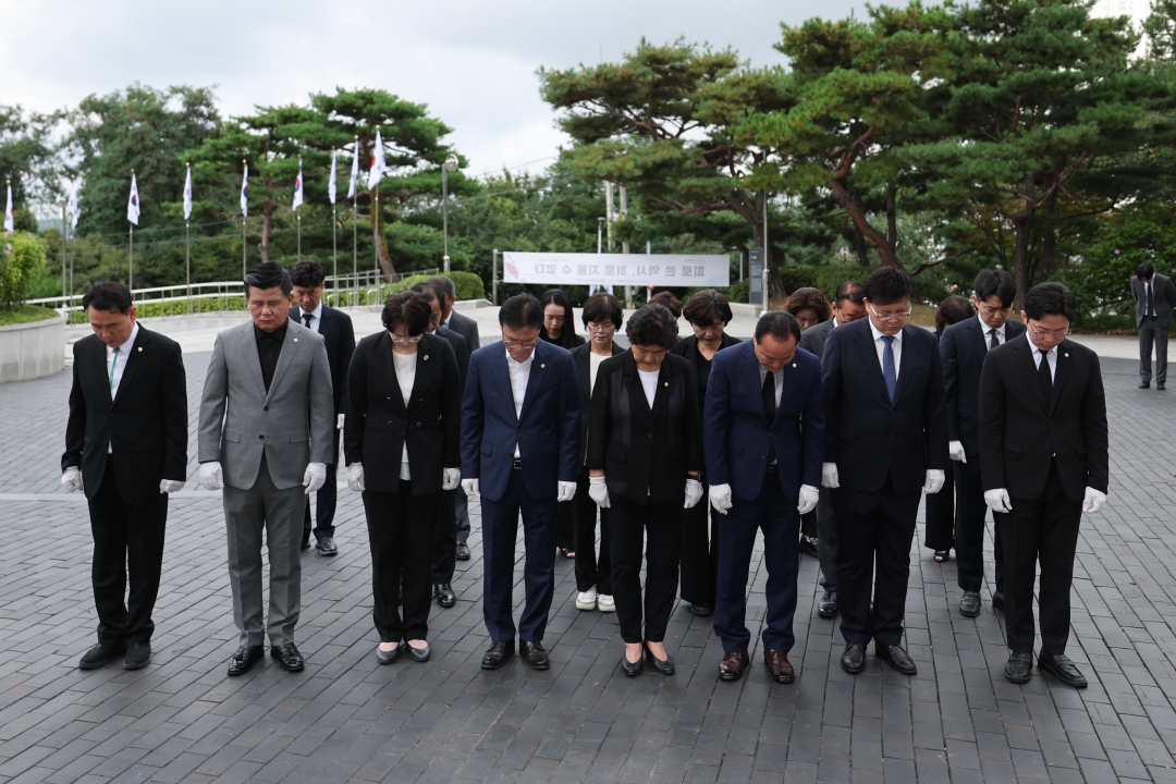  8번째