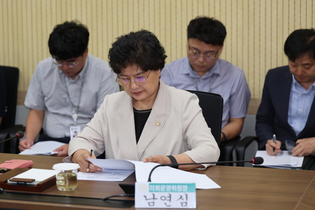  8번째