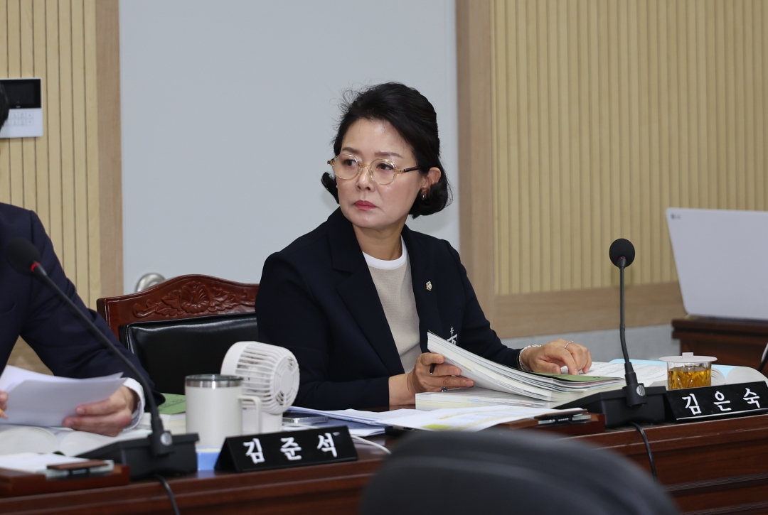  8번째