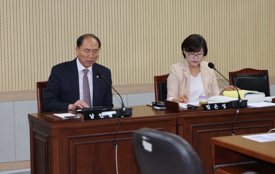 8번째