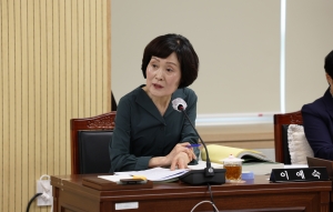 8번째