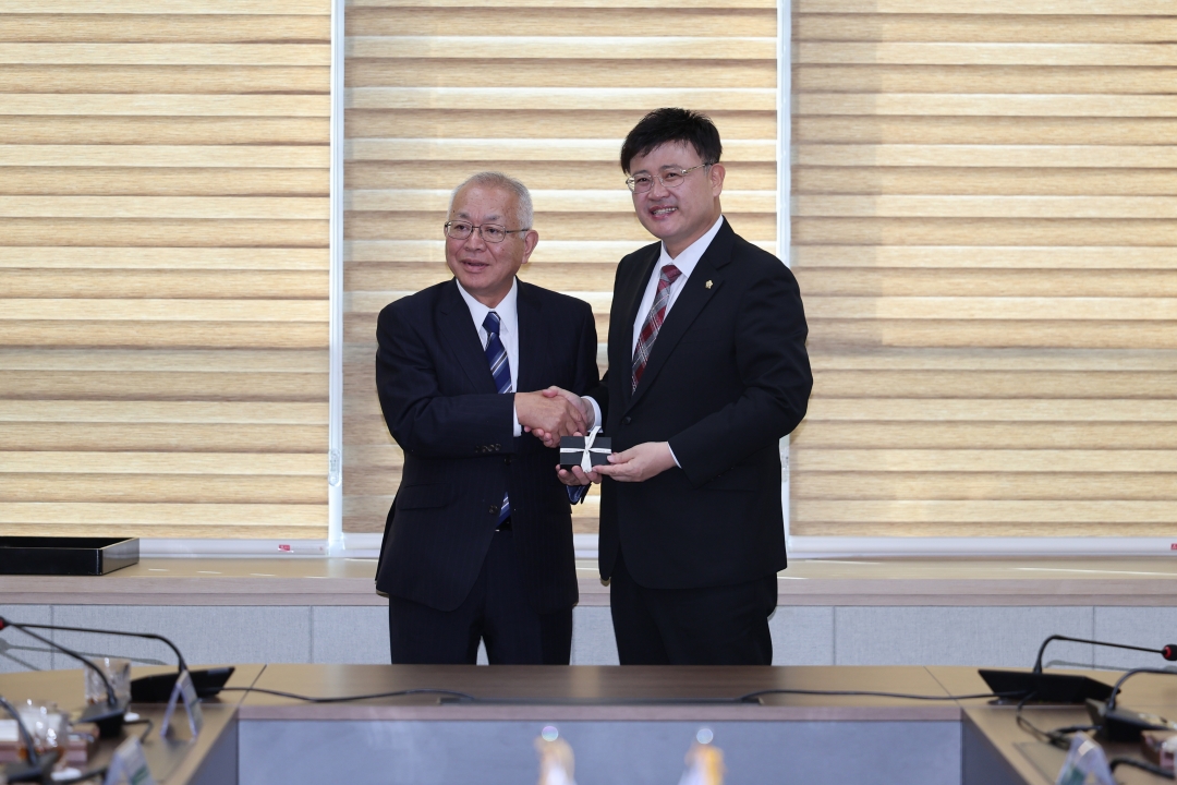 니가타시의회 대표단 청주시의회 방문 20번째