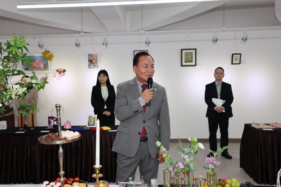 제10회 청주시 공무원(가족) 작품전 7번째