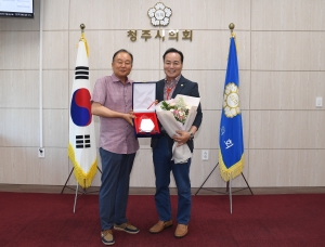농촌지도자협의회 감사패 수여식 2번째