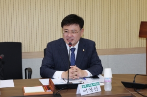 거제시의회 방문 기념 의회운영위원회 간담회 5번째