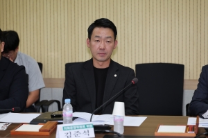 거제시의회 방문 기념 의회운영위원회 간담회 6번째