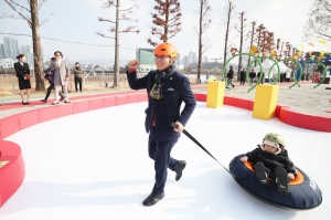 무심천 어린이썰매장 준공·개장식 9번째