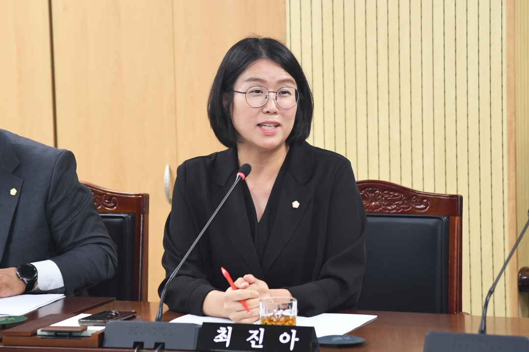  8번째
