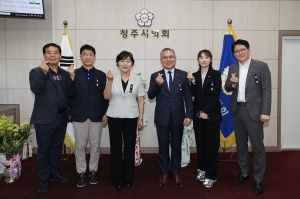  1번째