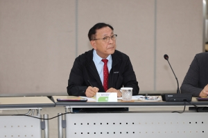  3번째