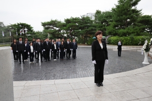  8번째