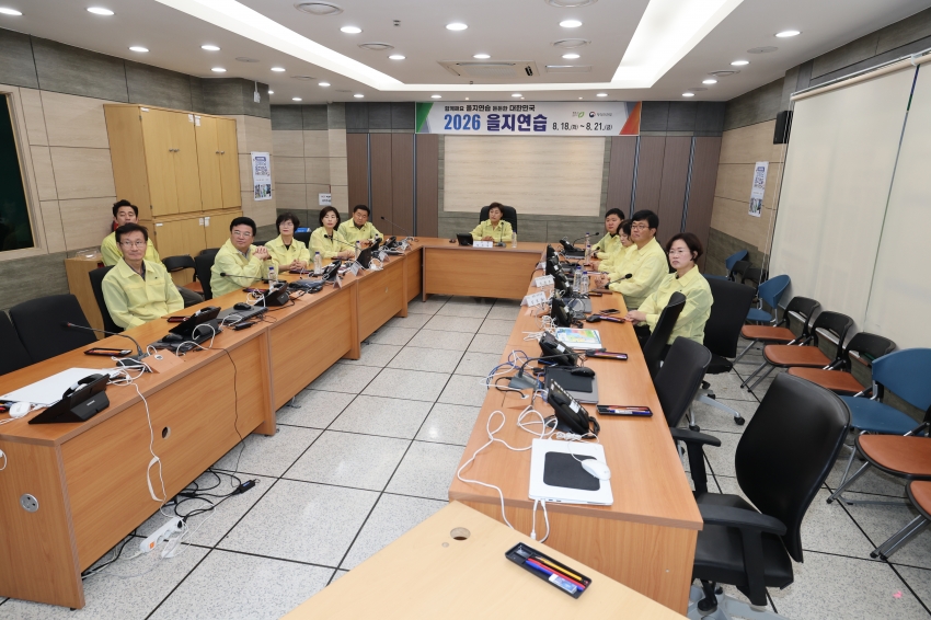 청주시의회 의장단·상임위원장단, 을지연습 현장 찾아 근무자 격려