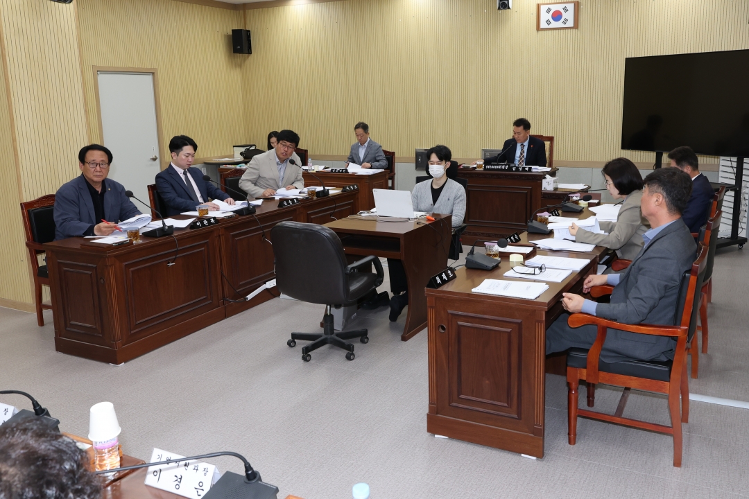 제102회 임시회 제1차 경제문화위원회 1번째