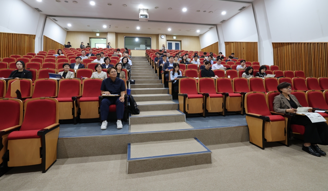 제1회 청주시의회 의정아카데미 1번째