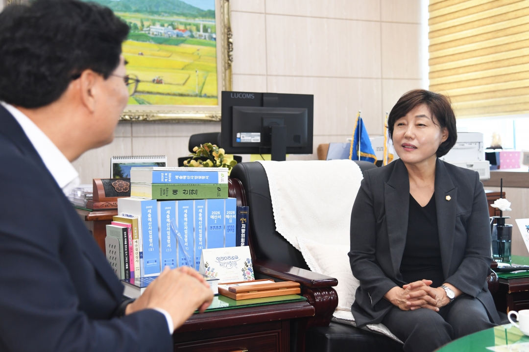 신안군의회 의장 청주시의회 방문 4번째