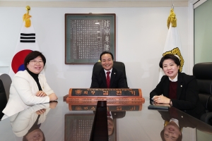 2026 전국여성지방의원네트워크 풀뿌리 우수의정 시상식 4번째