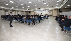 제6·7기 청주시 주민자치위원장협의회장 이·취임식 6번째