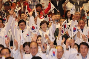 제81주년 광복절 참배 및 기념행 15번째