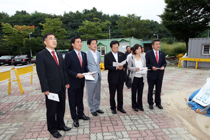 재정경제위원회 청주노인복지회관 문화관 증축공사현장 방문